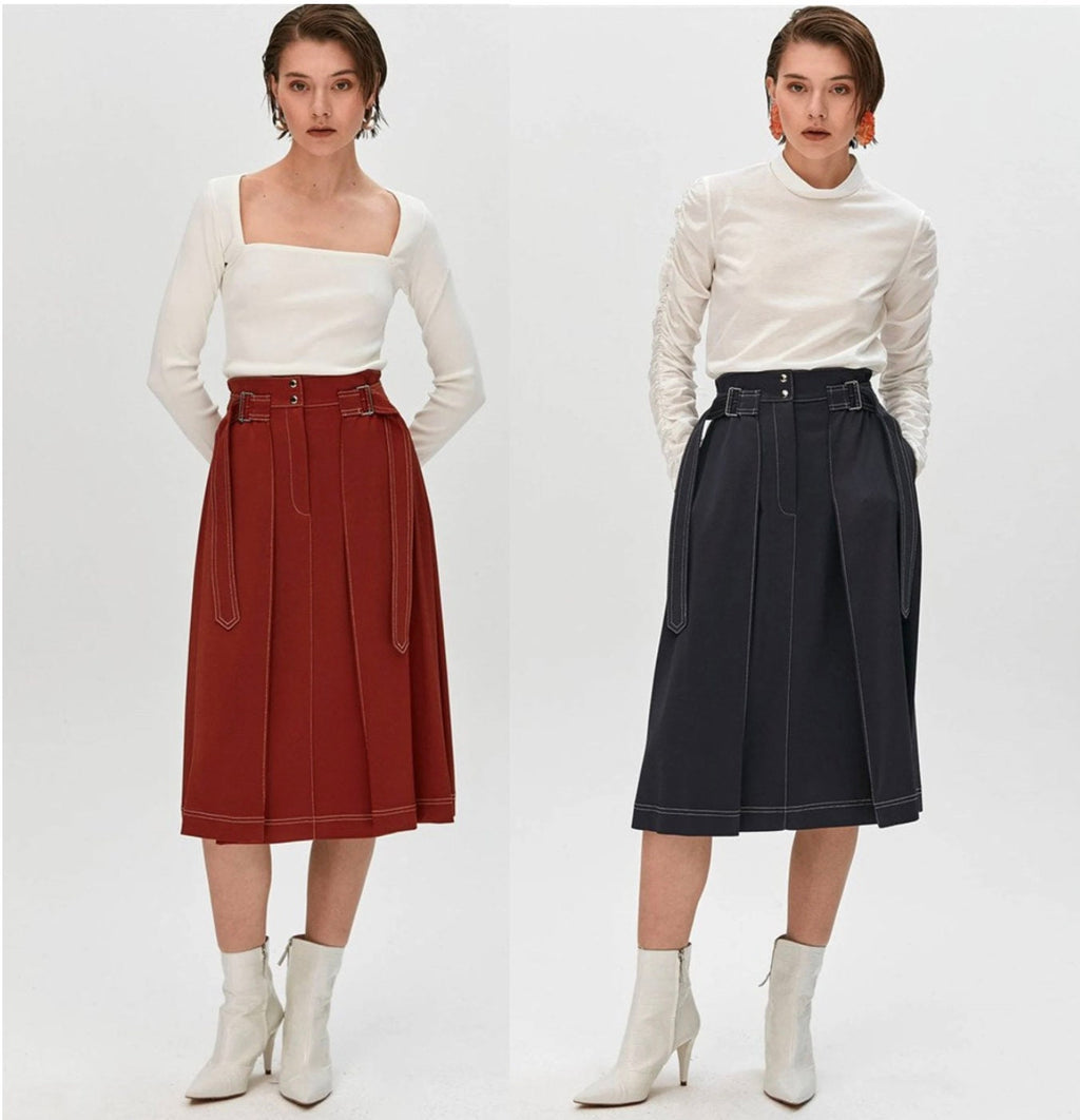 Vida Navy Pleated Midi Skirt — Paris Boutique