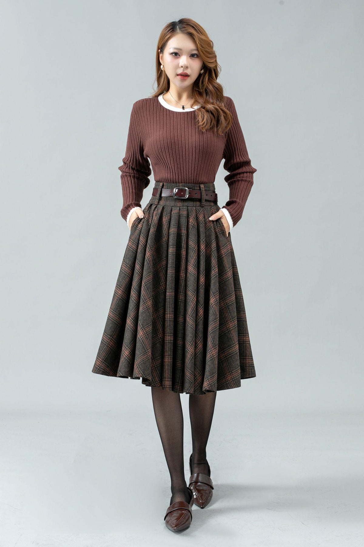 Una Plaid Wool Pleated Midi Skirt — view 5